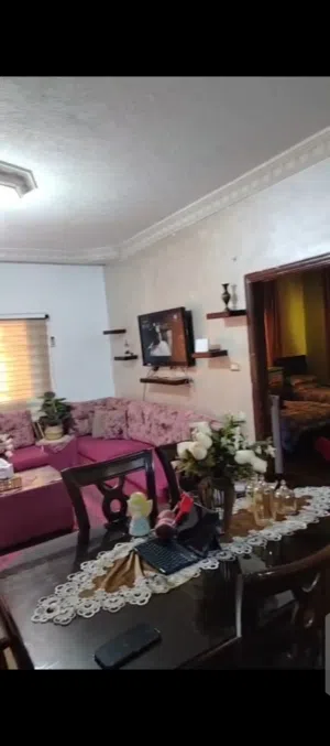 منزل للبيع طابق ثاني كوشات مستقل يوجد طاقه شمسيه للكهرباء