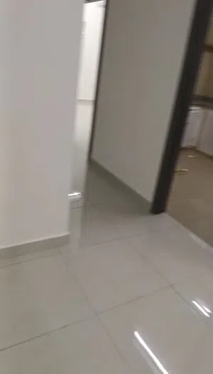 120 m2 3 Bedrooms Apartments for Rent in Muscat Al Khoud