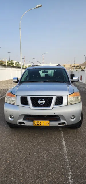 Used Nissan Armada 2012 SUV with GCC Specs, 8 Seats, Automatic Transmission, Gasoline Engine