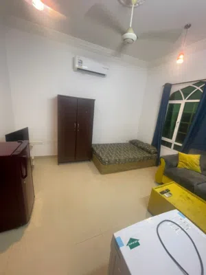 room for rent B8
