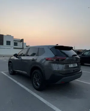 للبيع نيسان روج موديل Nissan Rogue 2023