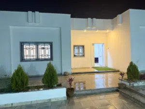 استراحة للبيع بسعر مناسب