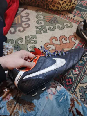 حذاء كرة قدم nike الاصلي