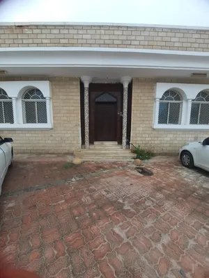 300 m2 More than 6 bedrooms Townhouse for Rent in Dhofar Salala