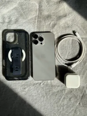 Iphone 16 pro max - 1Tb - Natural Titanium