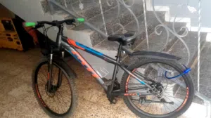 دراجه شبه جديده بسعر حررق اقراء الوصف