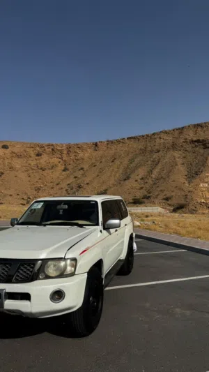 نيسان فتك 2005