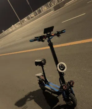 سكوتر كهربائي بحاله جيده