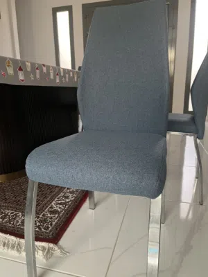 3كراسي شبه جدد 3chairs similar new for sale