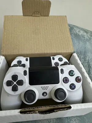 عرض خاص يد سوني 4 جديد