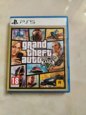 سيدي بليستيشن 5 GTA5  بحاله نضيفه جدا