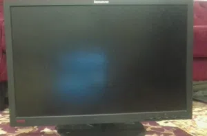 17" Lenovo monitors for sale  in Ajman