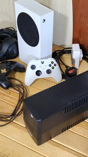 XBOX Series s مستعمل