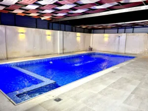 2 Bedrooms Chalet for Rent in Salt South Shuna