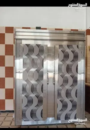 ثلاجة خزين كبيره بسعر بلاش عدة ملحمه للبيع