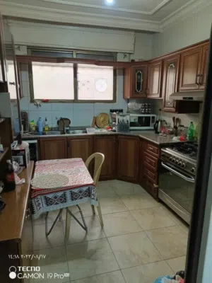 شقة صغيرة للبيع في جبل الزهور