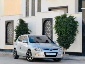 Hyundai أي 30 كيف واصلة درجة أولى بسعر حرق