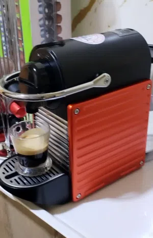 Machine à café Nespresso pixie