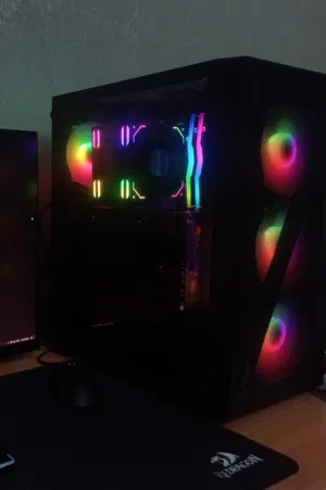 بيسي جيمنج RTX 5060 استخدام 6 اشهر يوجد توصيل لجميع المناطق
