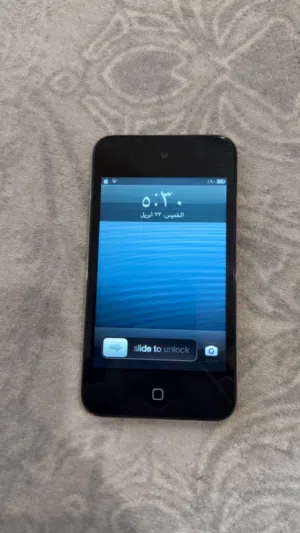 iPod Touch بسعة 64 جيجابايت، جهاز مميز بحالة جيدة، أبيع كل ش بەشەرت.