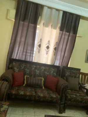 طقم كنت 7 مقاعد + سجلونات عدد 2 بسعر مغري