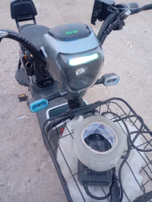 دراجه كهربايه نضيفه