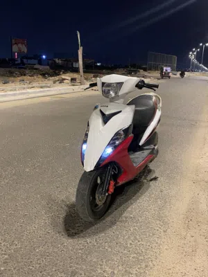 ماكس مضلع حديث نوزل ياباني للبيع ياماها 120