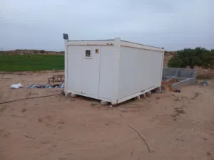 تريلا سكنيه نضيفة 6 متر