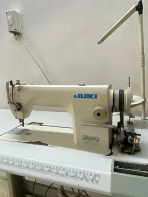 ماكينة خياطة ملابس خفيفه ماركة جوكي ياباني
