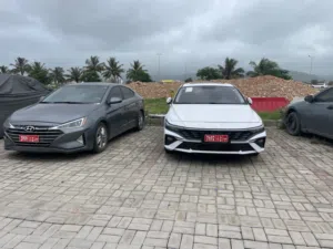 Sedan Hyundai in Dhofar