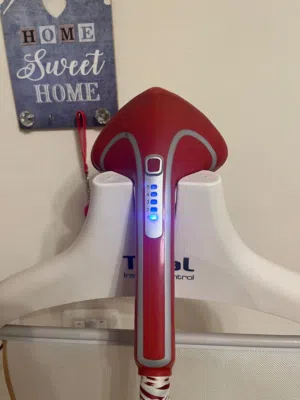 مكواة بخار تيڤال