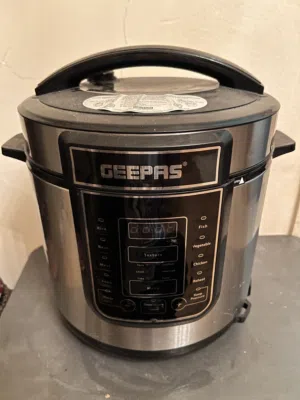 طنجرة ضغط كهربائية- جيباس  Electric pressure cooker- Geepas