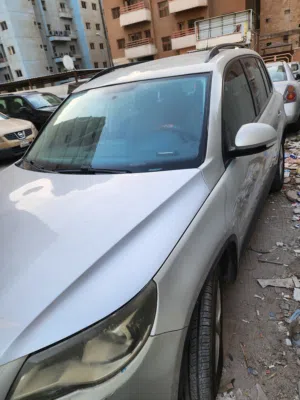 فولكس تجوان يوجد طقه فلجير سيارة ماشيه