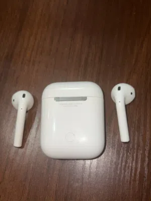 سماعات airpods 2 للبيع