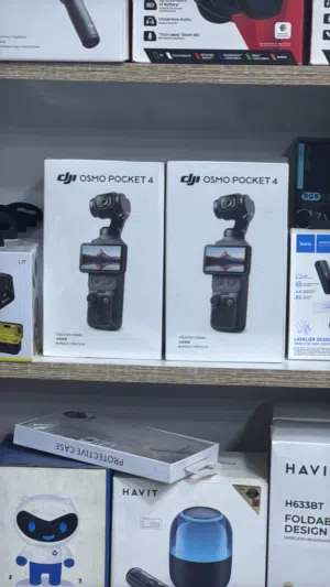 Pocket 4 creator combo كاميرا بوكيت فور
