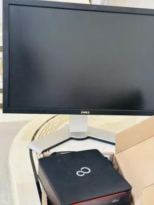 32 Dell monitors for sale  in Al Batinah