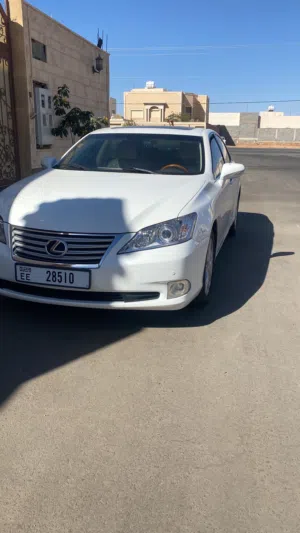 لكزس ES350 فل كامل للبيع