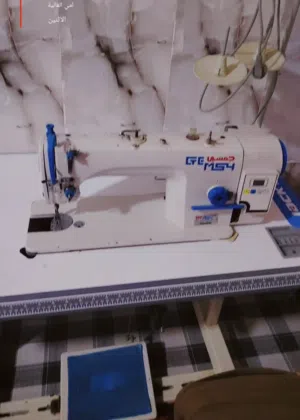 مكينة خياطة