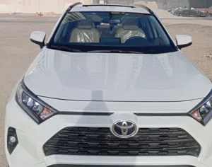 Toyota . RAV 4 . 2025 . Used3