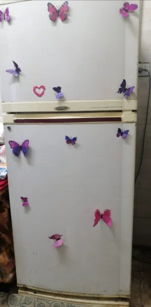 ثلاجة  Gold star