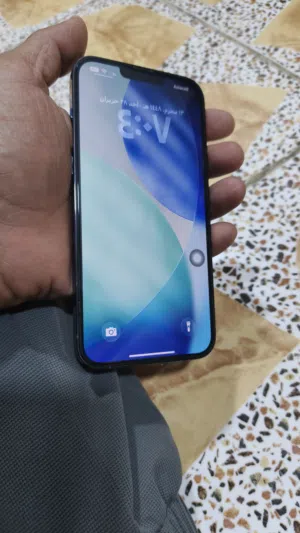 أيفون 13نضيف جدا