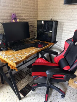السعر يشمل جميع بلصوره كميوتر استعمال شهر لا شهرين علا مدار السنه الو عندي 2 يعني مستخدم بس 4اشهر