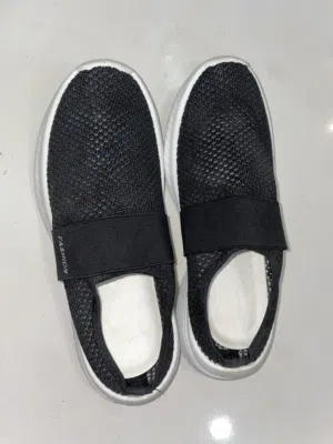 حذاء رياضي