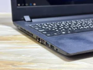 مواصفات الجهاز: • الشركة: Lenovo • الفئة: IdeaPad Slim • المعالج: Intel Core i3 الجيل السادس (6th Ge