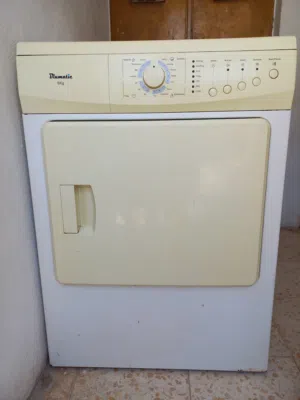 نشّافة ملابس Blumatic سعة 6 كغ.