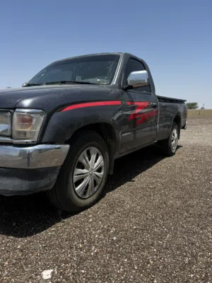 Used Toyota Hilux in Al Sharqiya