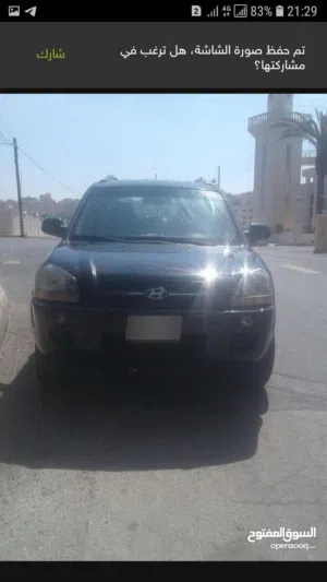 جيب هيونداي توسان 2007 لون اسود للبيع