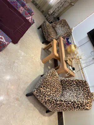 اثاث مستعمل نظيف متنوع شبه جديد