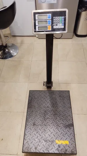 قبان الكتروني بحاله ممتازه للبيع