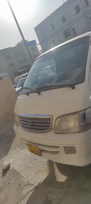 باص صيني مقفل